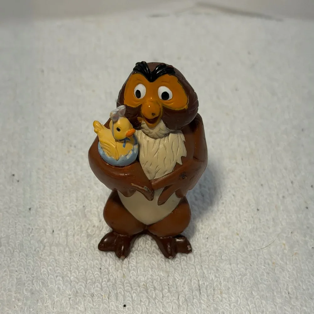 Disney Winnie the Pooh Owl PVC Figure Holding Chick 2000 PMI Vintage 2 Inch